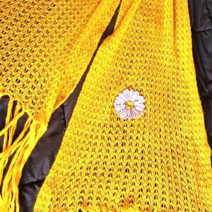 DISIGUAL NEON YELLOW CROCHETED SHAWL/SCARF W/SUNFLOWER APPLIQUE, "25 BY "100